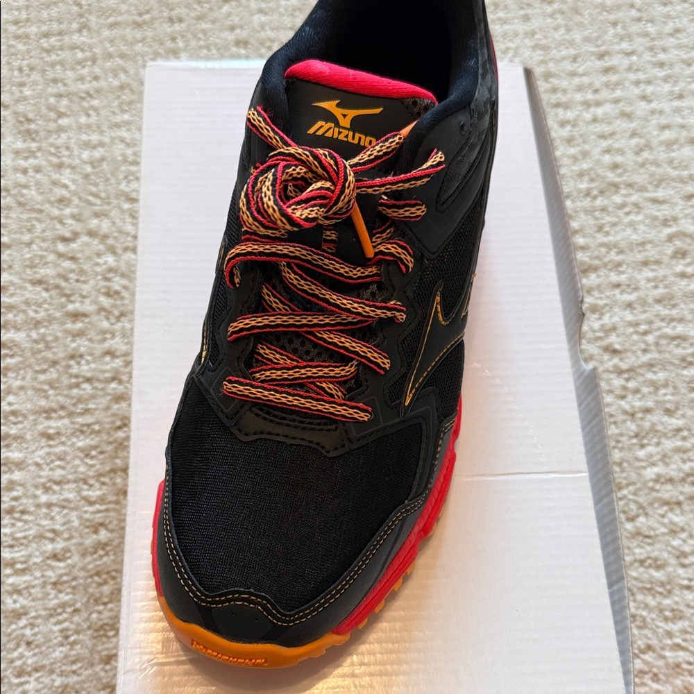 Brand New Mizuno Wave Daichi 2 Trail Running Shoes (Women’s 8) - Picture 9 of 10